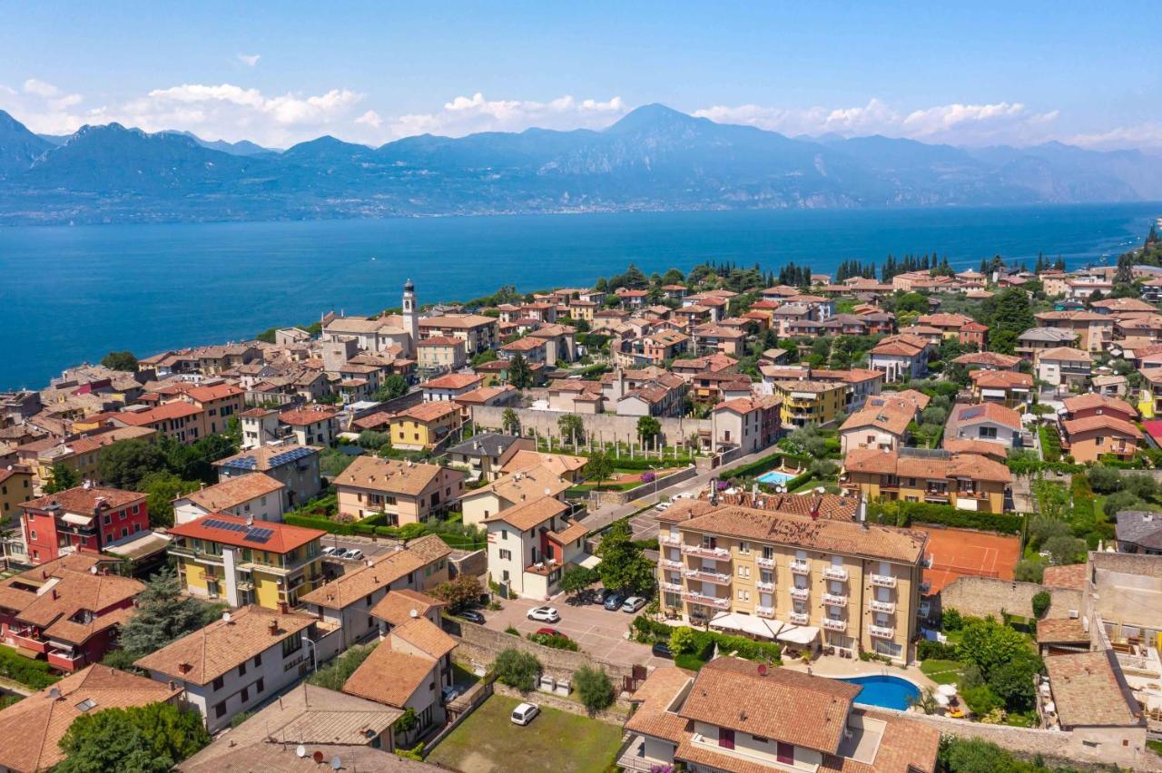 Hotel Romeo Torri Del Benaco Dış mekan fotoğraf