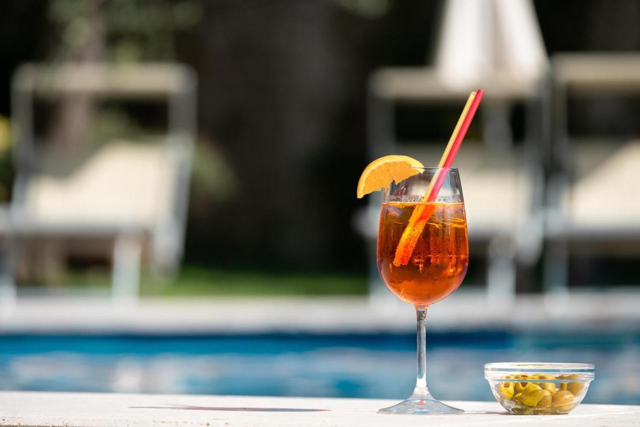 Hotel Romeo Torri Del Benaco Dış mekan fotoğraf