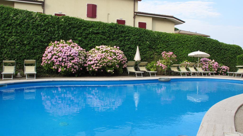 Hotel Romeo Torri Del Benaco Dış mekan fotoğraf